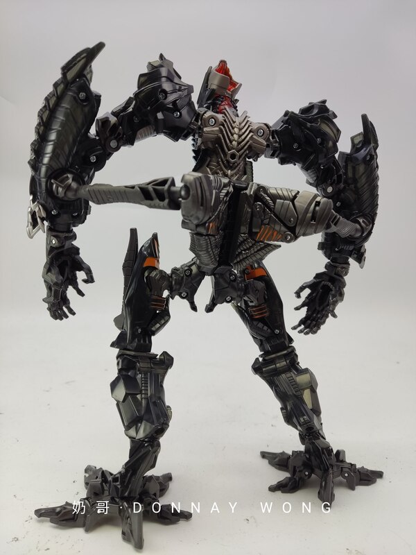 Transformers Studio Series ROTF The Fallen Leader Class In Hand Image  (7 of 22)